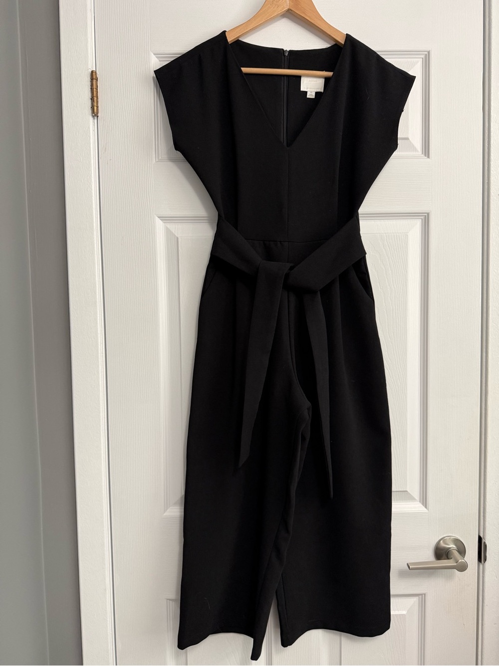 Anthropologie ett:twa Sedona Black Short Sleeve Jumpsuit - Picture 2 of 9